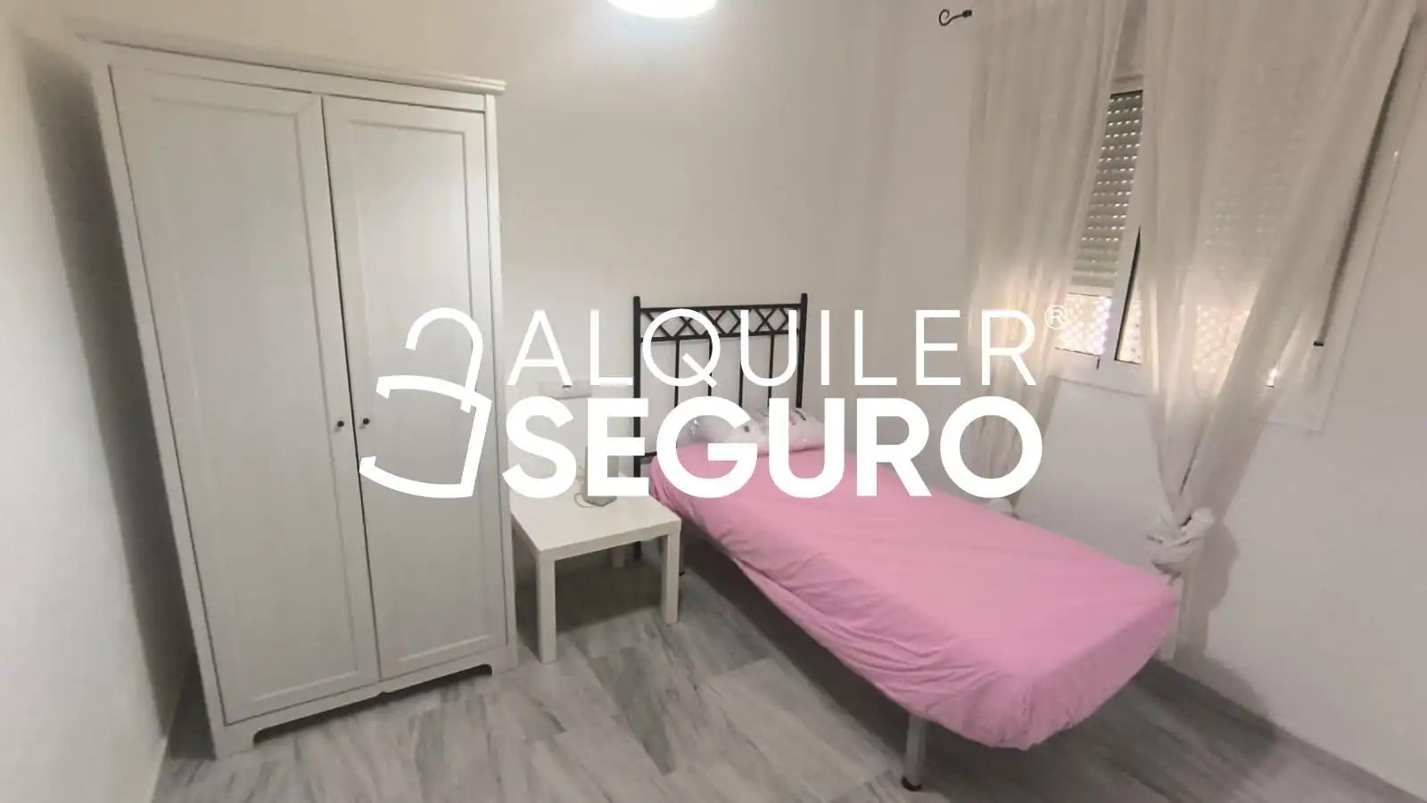 Bedroom of Flat for rent in Gelves  with Furnished