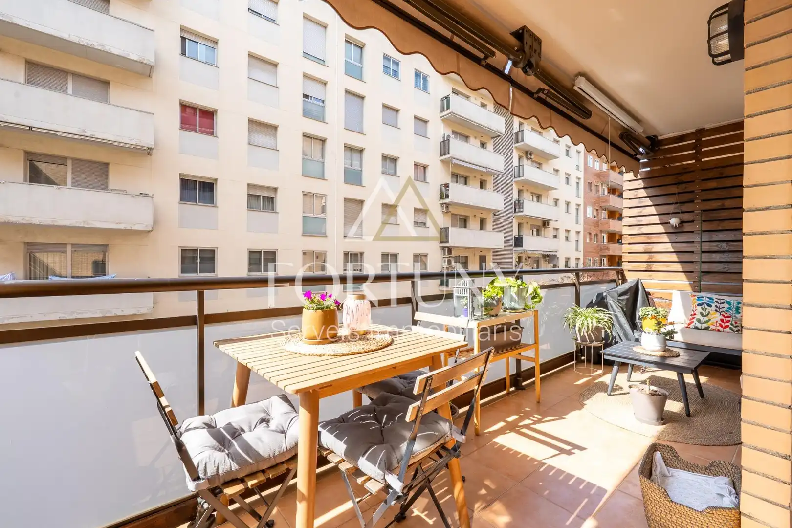 Terraza de Piso en venta en Reus con Piscina comunitaria