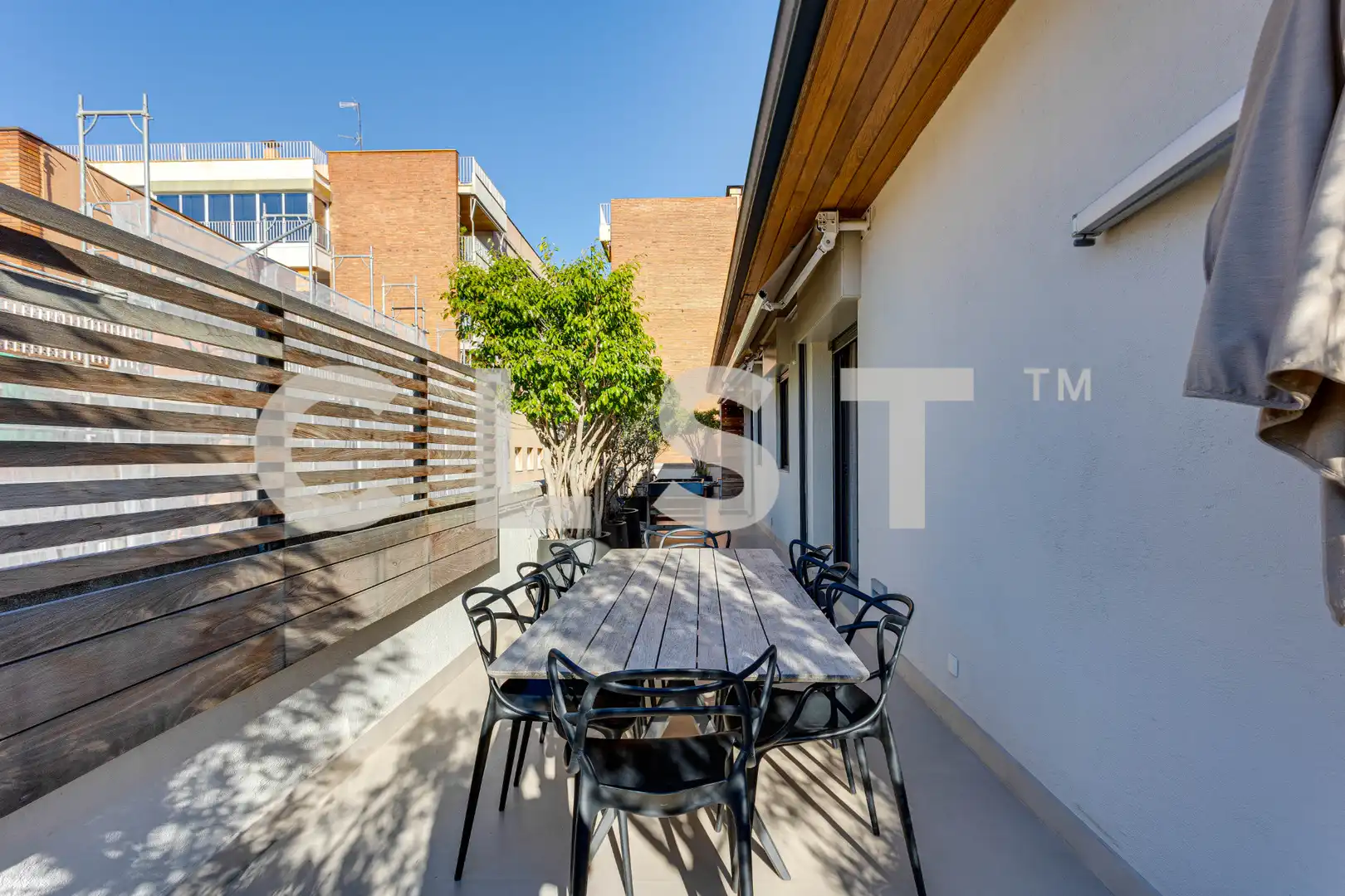 Terrasse von Dachboden zur Miete in Barcelona mit Klimaanlage, Heizung und Parkett