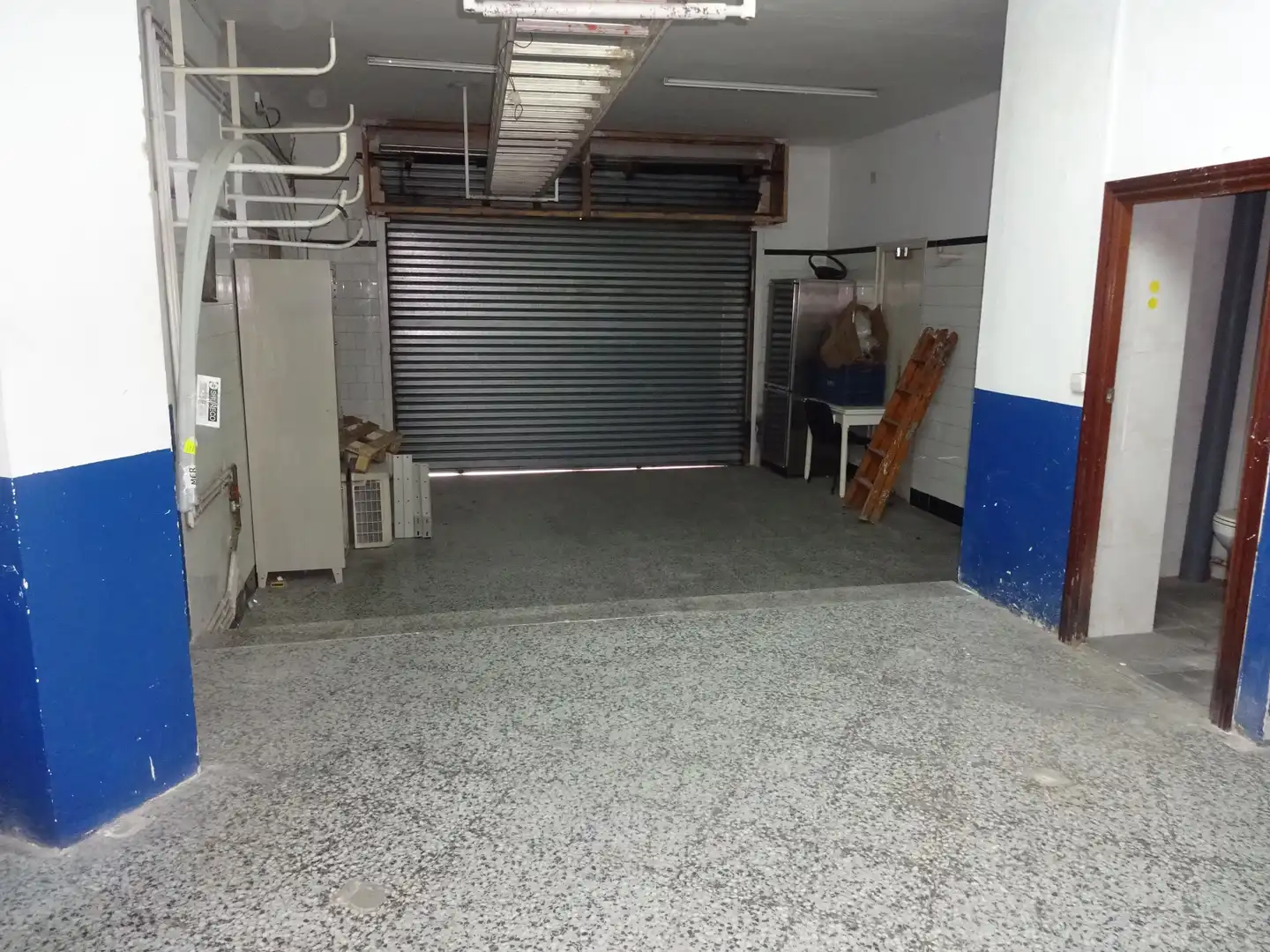 Local de alquiler en Travessia de la Llum, Les Planes