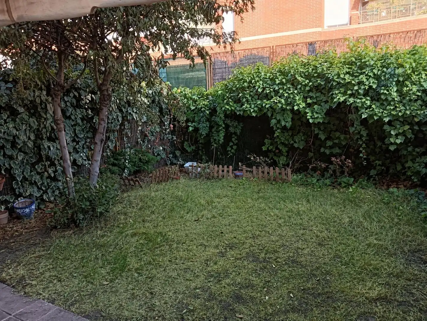 Jardín de Piso en venta en Las Rozas de Madrid con Calefacción, Jardín privado y Piscina comunitaria