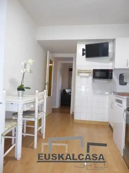Bedroom of Flat for sale in Bilbao   with Heating