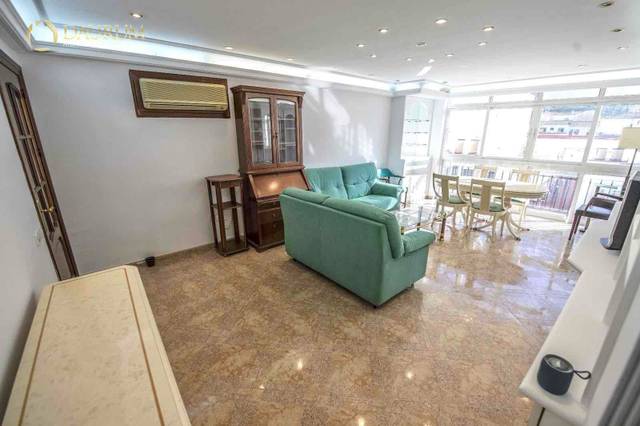 Piso en Venta en Victoria en La Victoria