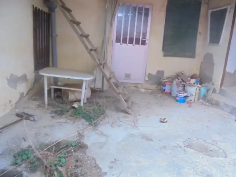 Casa o xalet en venda a Castelar, Centro