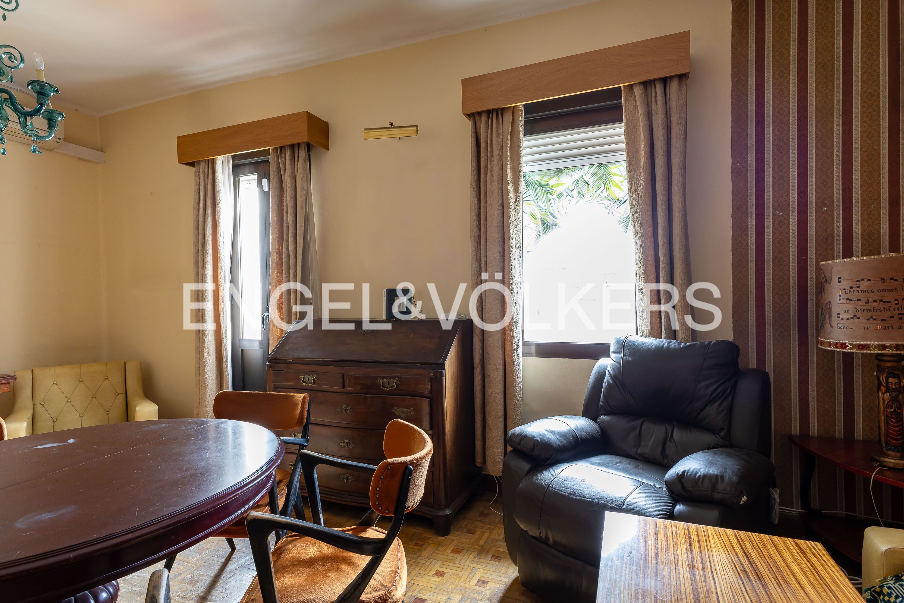 Living room of Apartment for sale in  Madrid Capital  with Heating, Terrace and Balcony