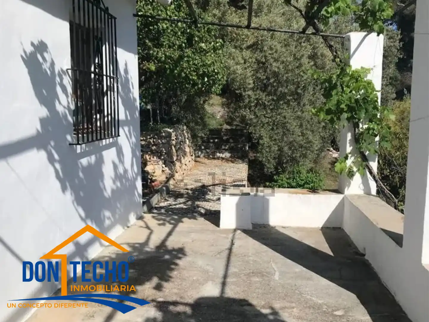 Vista exterior de Finca rústica en venda en Frigiliana amb Terrassa, Traster i Forn