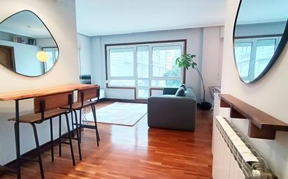 Living room of Flat for sale in Donostia - San Sebastián   with Heating, Parquet flooring and Furnished
