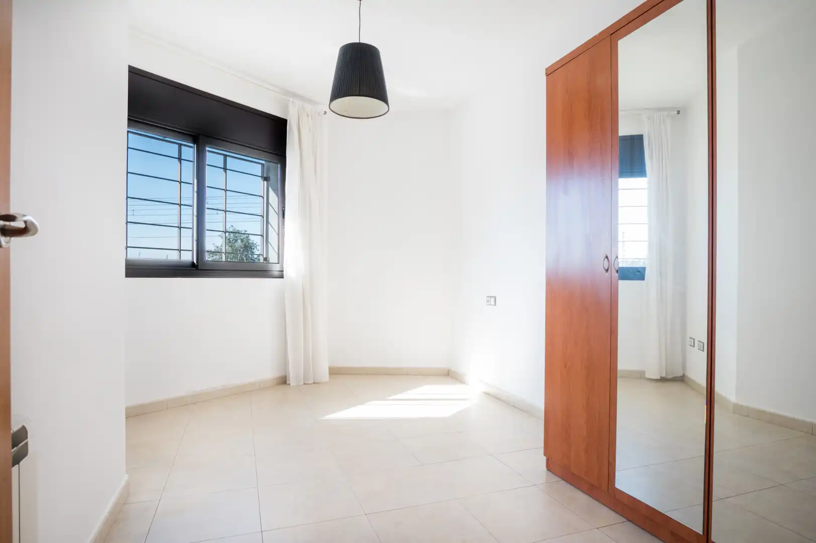 Schlafzimmer von Wohnung zum Verkauf in Terrassa mit Klimaanlage, Heizung und Abstellraum