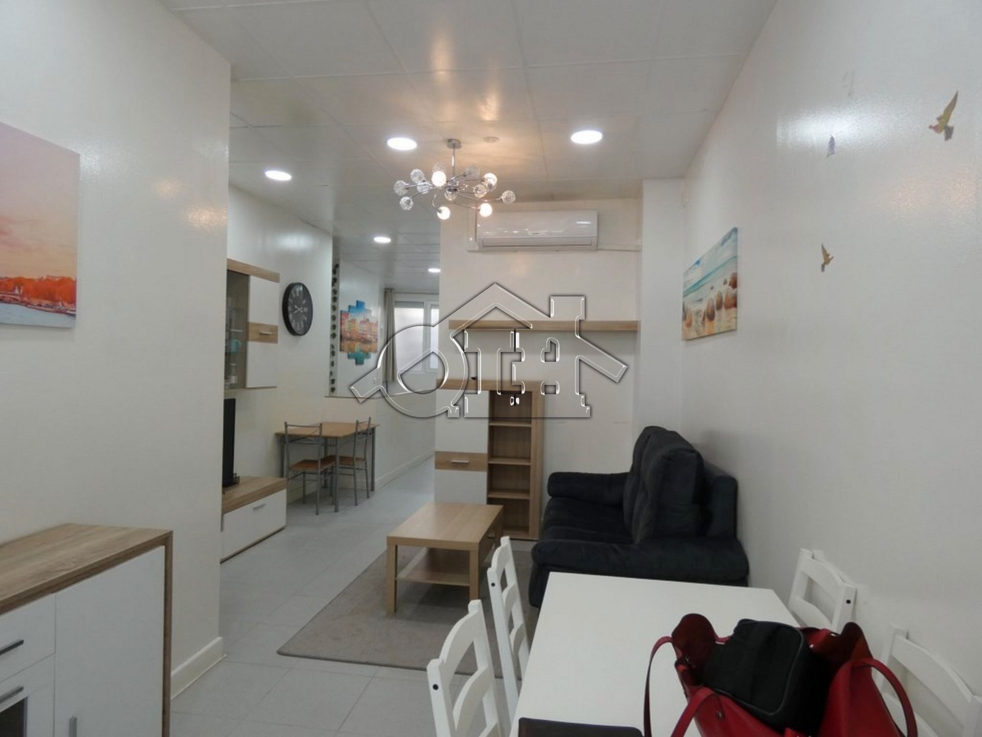 Living room of Flat for sale in Alcalá de Henares  with Air Conditioner, Heating and Parquet flooring