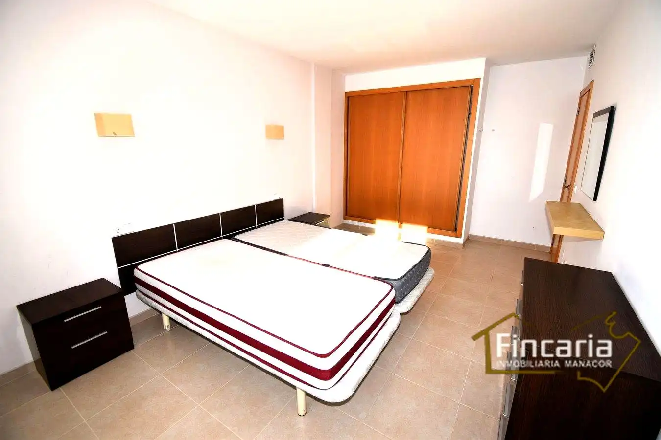 Schlafzimmer von Dachboden zum Verkauf in Manacor mit Terrasse, Abstellraum und Balkon