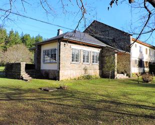 Casa o xalet en venda a Ⅲ Avenida, 40, Compostilla - Columbrianos