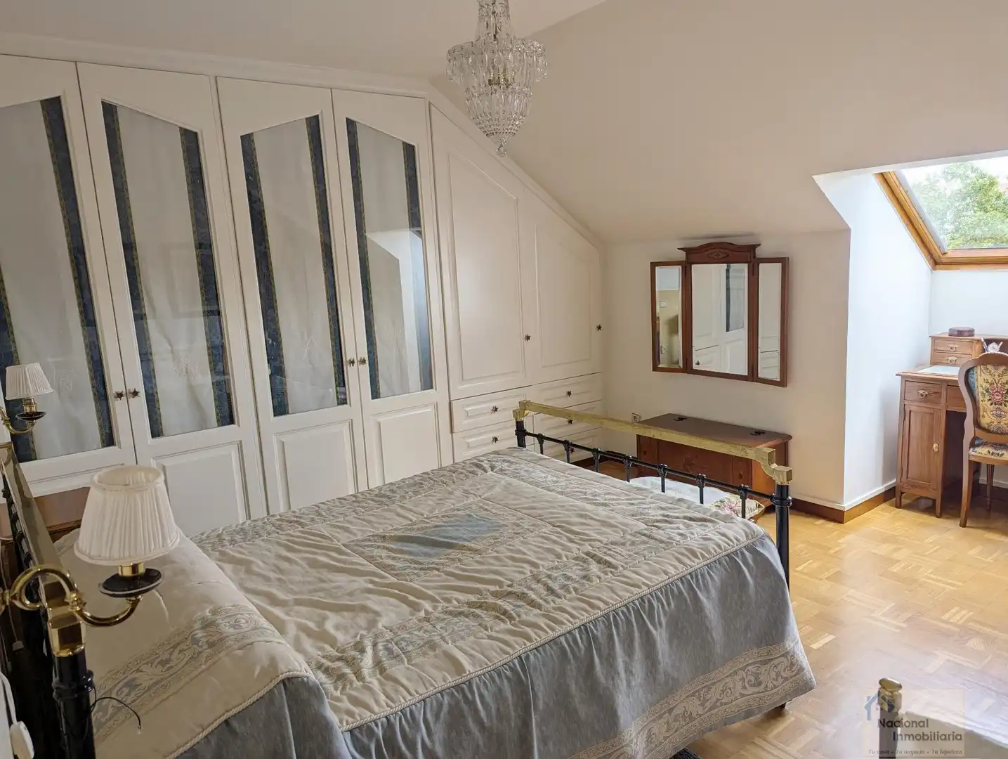 Habitación de Dúplex en venta en Segovia con Calefacción, Parquet y Trastero