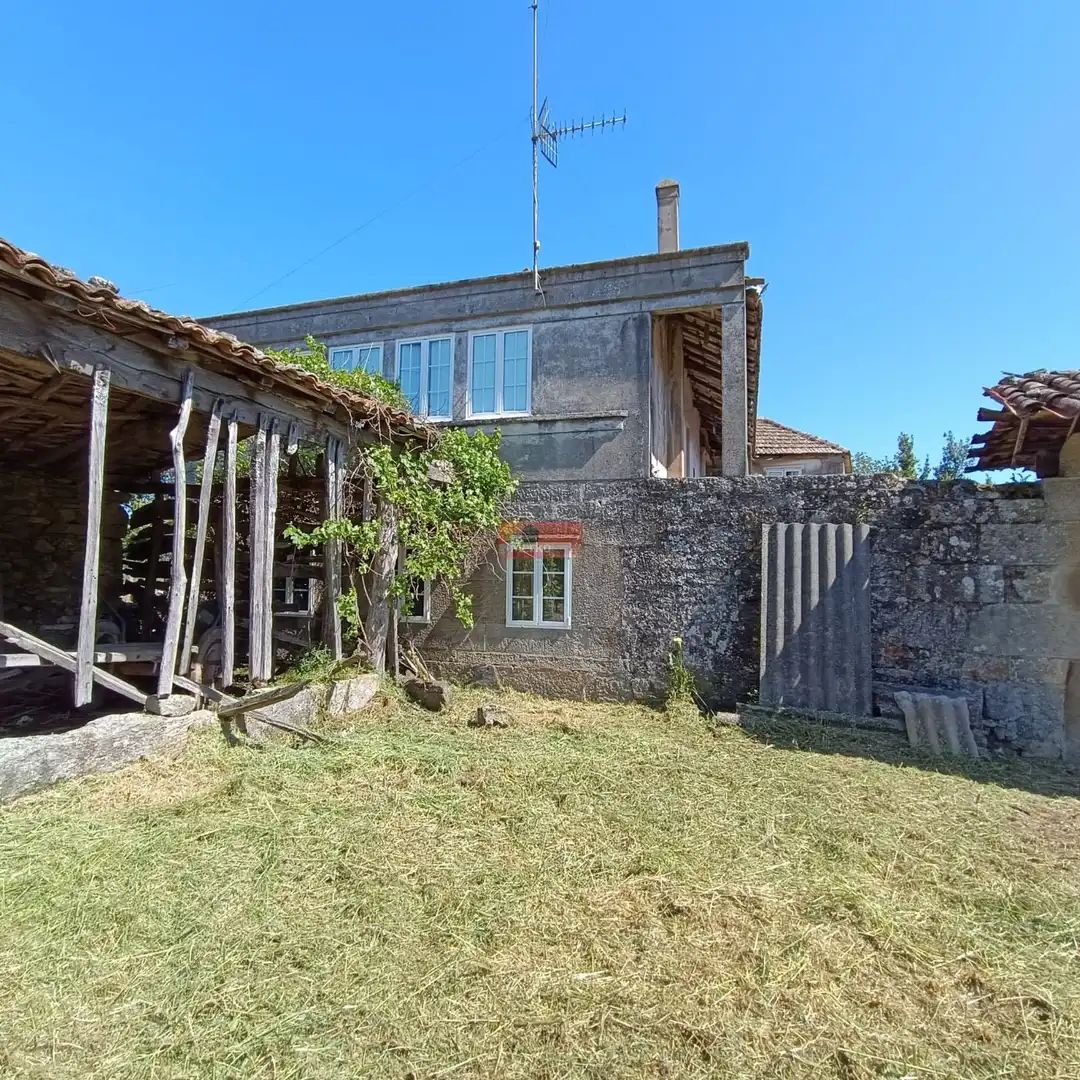 Exterior view of Country homes for sale in Monterroso