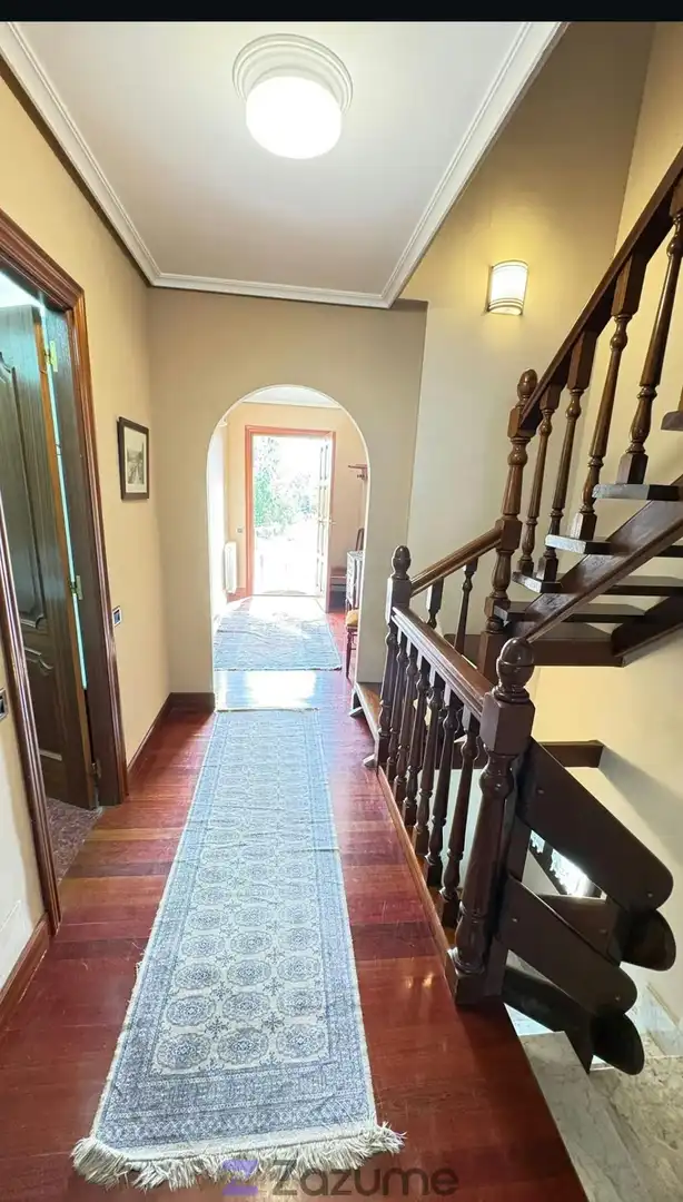 Dúplex de alquiler en Noja con Jardín privado, Terraza y Piscina