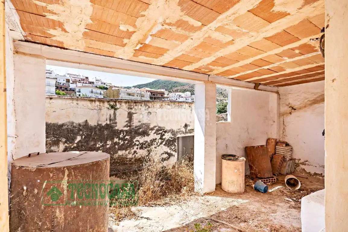 Vista exterior de Casa o chalet en venta en Tolox