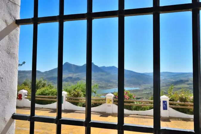 Vista exterior de Finca rústica en venta en Zahara con Aire acondicionado, Calefacción y Jardín privado