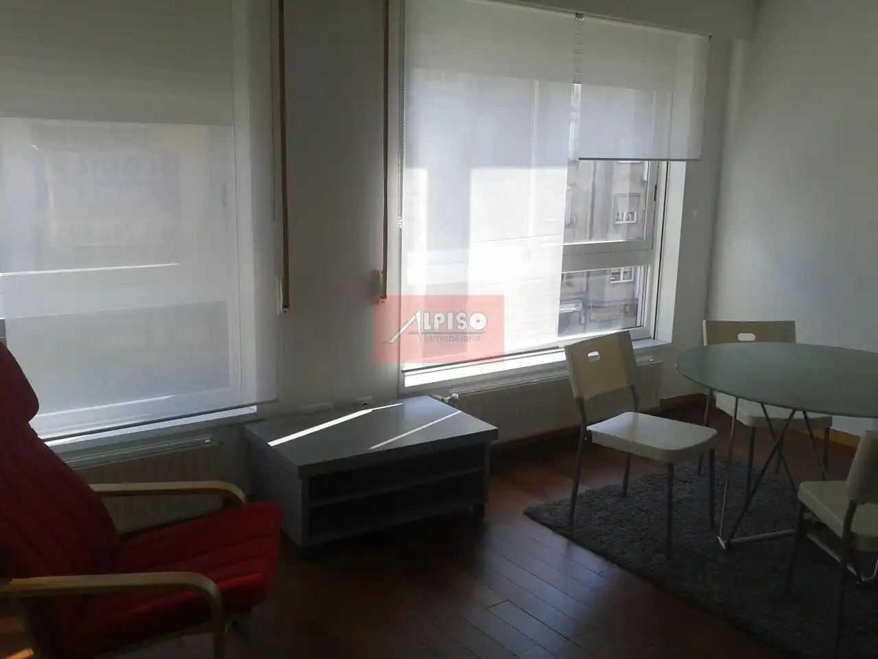 Wohnzimmer von Wohnungen zur Miete in Ourense Capital  mit Heizung, Parkett und Möbliert