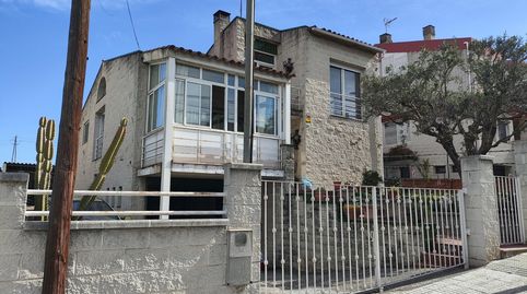 Casa a 4 vientos de 3 plantas con gran potencial y espacio exterior