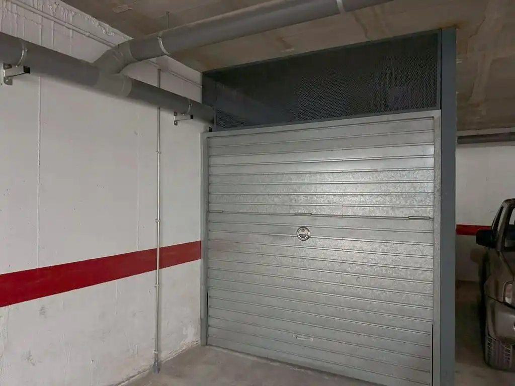 Parking of Apartments for sale in Roses  with Air Conditioner, Parquet flooring and Balcony