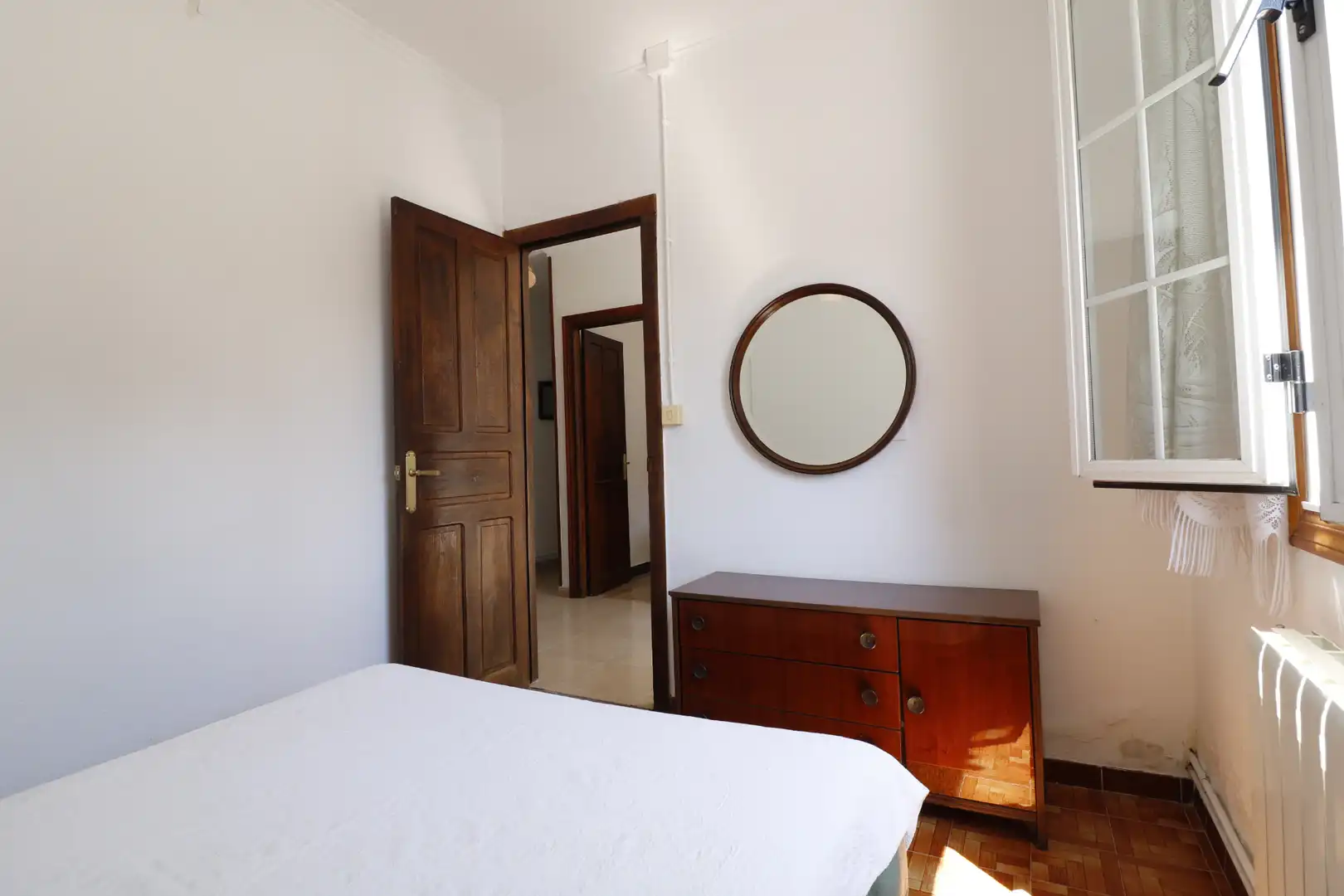 Habitación de Casa adosada en venta en Curtis con Calefacción, Jardín privado y Amueblado
