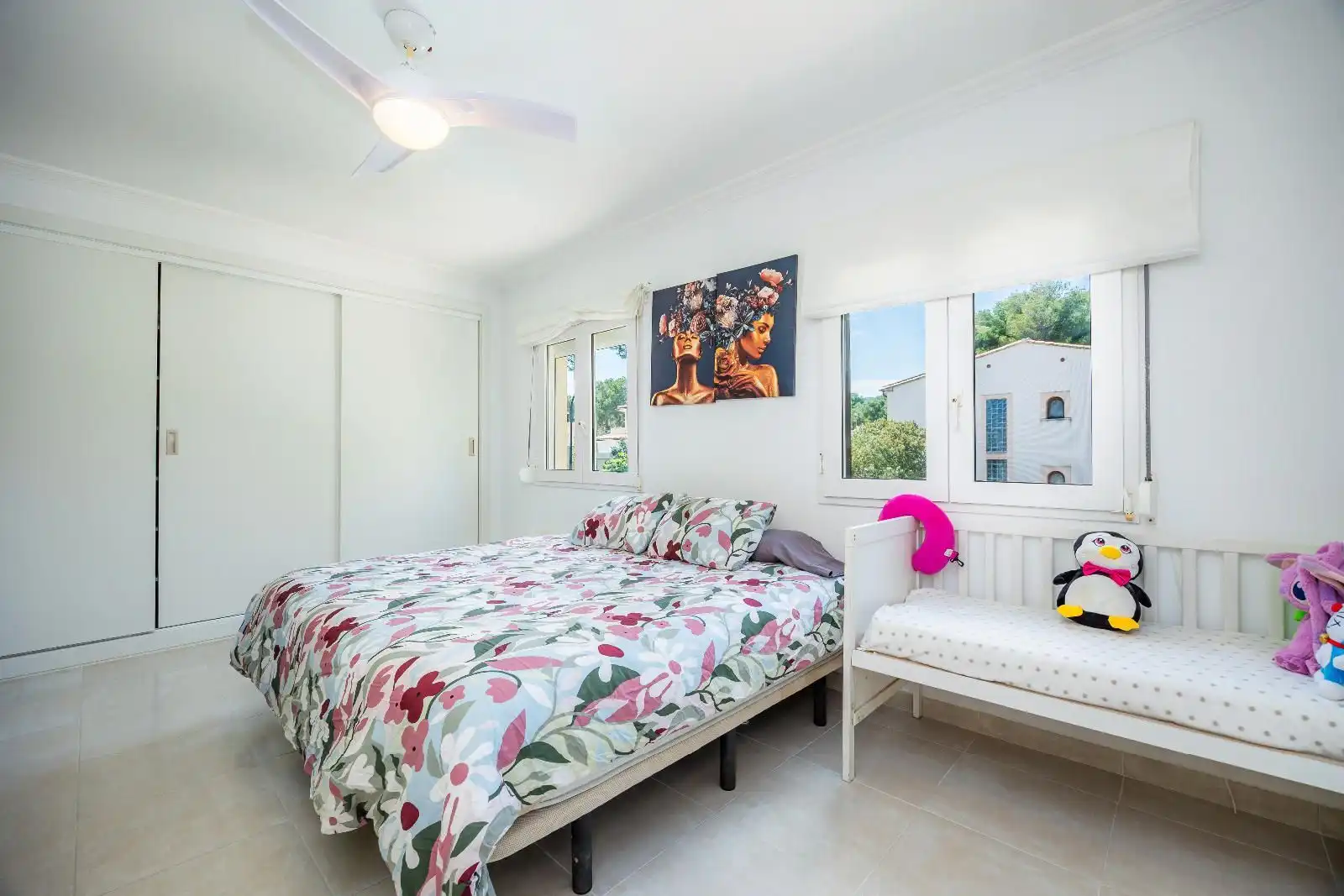 Schlafzimmer von Einfamilien-Reihenhaus zum Verkauf in Capdepera mit Klimaanlage, Terrasse und Schwimmbad