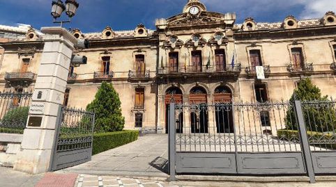 Foto 3 de Piso en venta en Cl Zumbajarros, Ctra. Circunvalación - La Magdalena, Jaén Capital