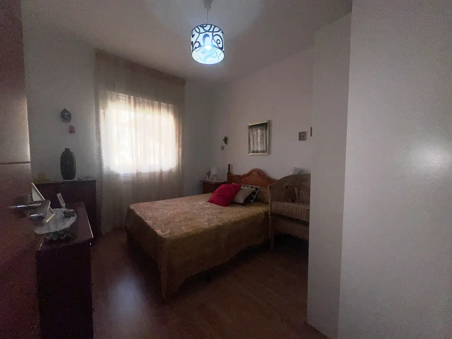 Dormitori de Pis en venda en Vélez-Málaga amb Parquet, Terrassa i Moblat
