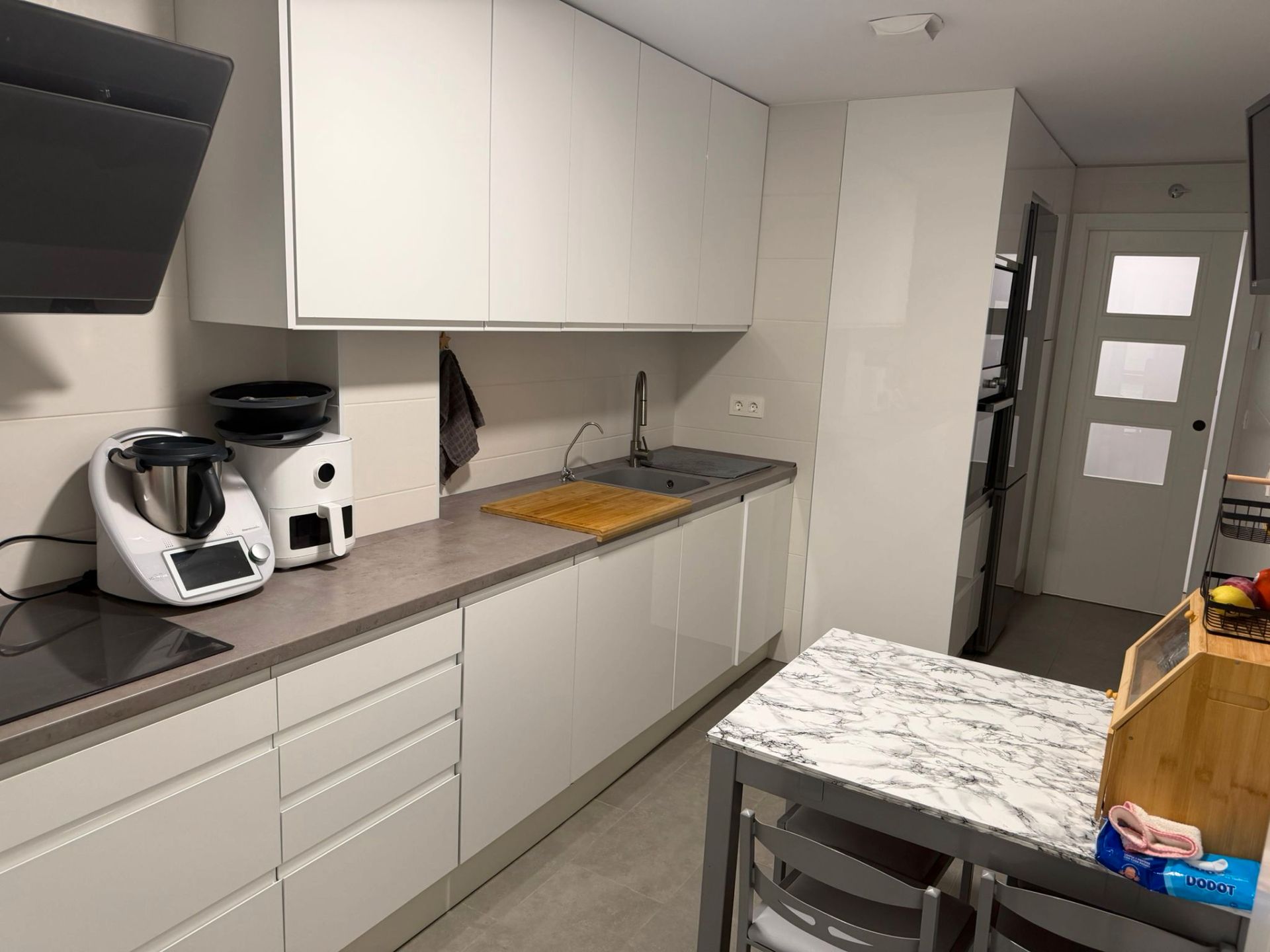 Kitchen of Flat for sale in  Albacete Capital  with Heating, Parquet flooring and Terrace