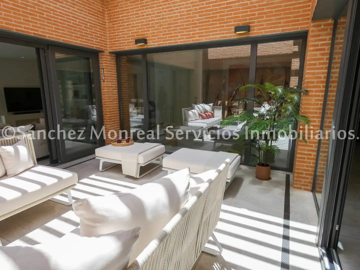 Terraza de Casa o chalet en venta en Alcázar de San Juan con Aire acondicionado, Calefacción y Jardín privado