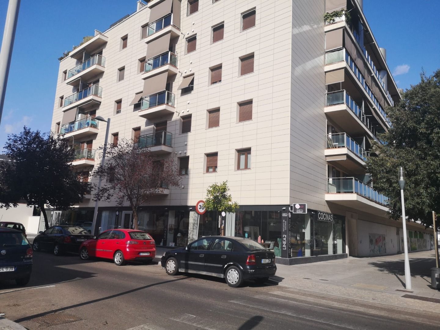 Garaje de alquiler en Huerta de la Reina - Trassierra, Noroeste