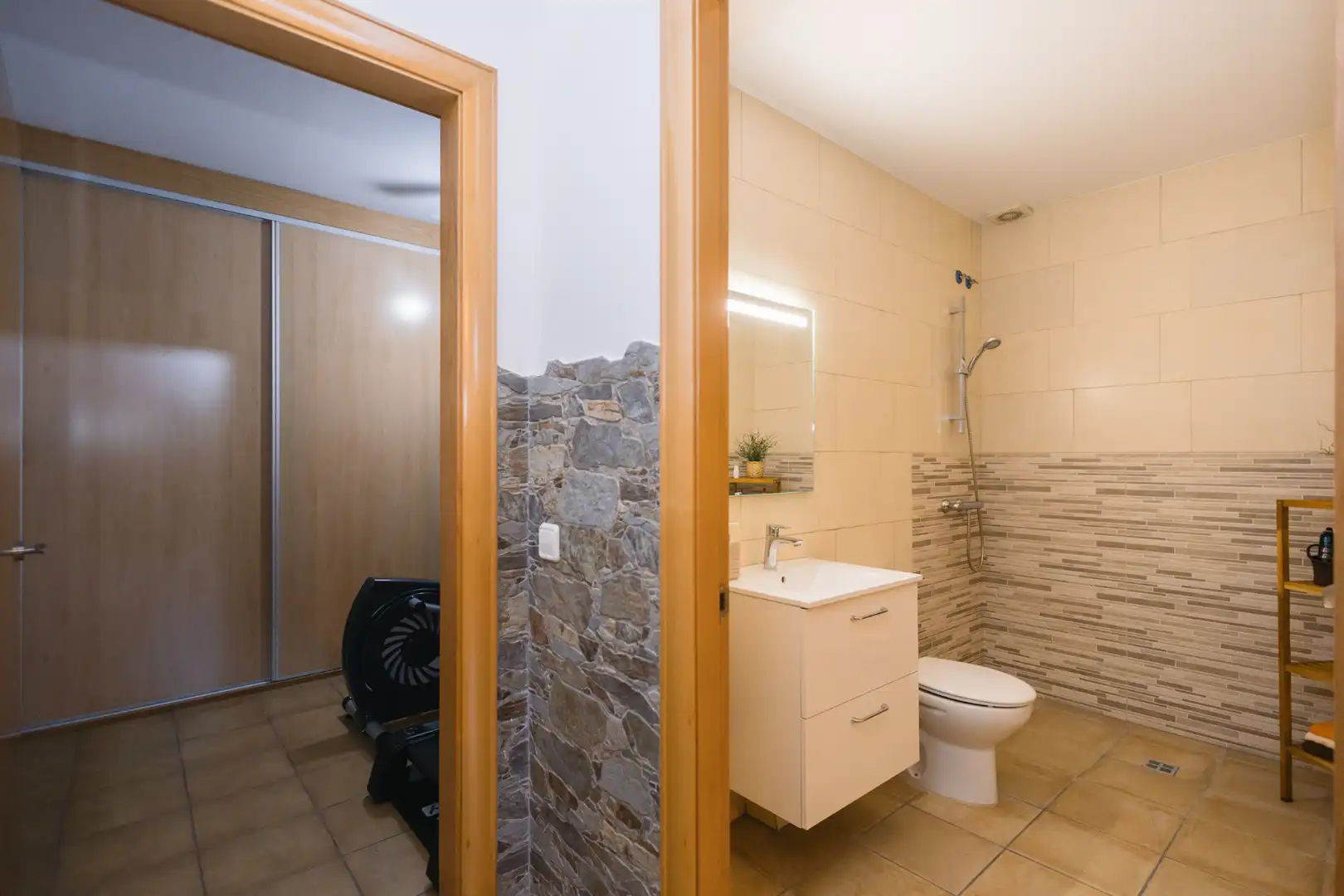 House with pool for sale in Sant Andreu de la Barca, imagen 17