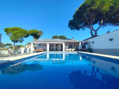 Exterior view of House or chalet for sale in Chiclana de la Frontera  with Air Conditioner, Heating and Private garden