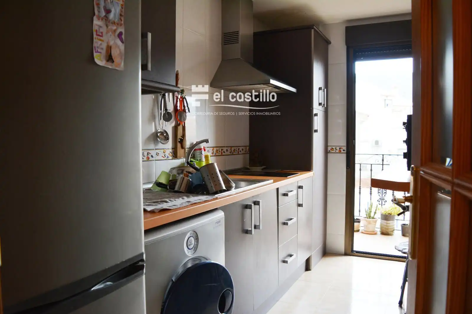 Cocina de Piso en venta en Sotillo de la Adrada con Calefacción, Terraza y Balcón