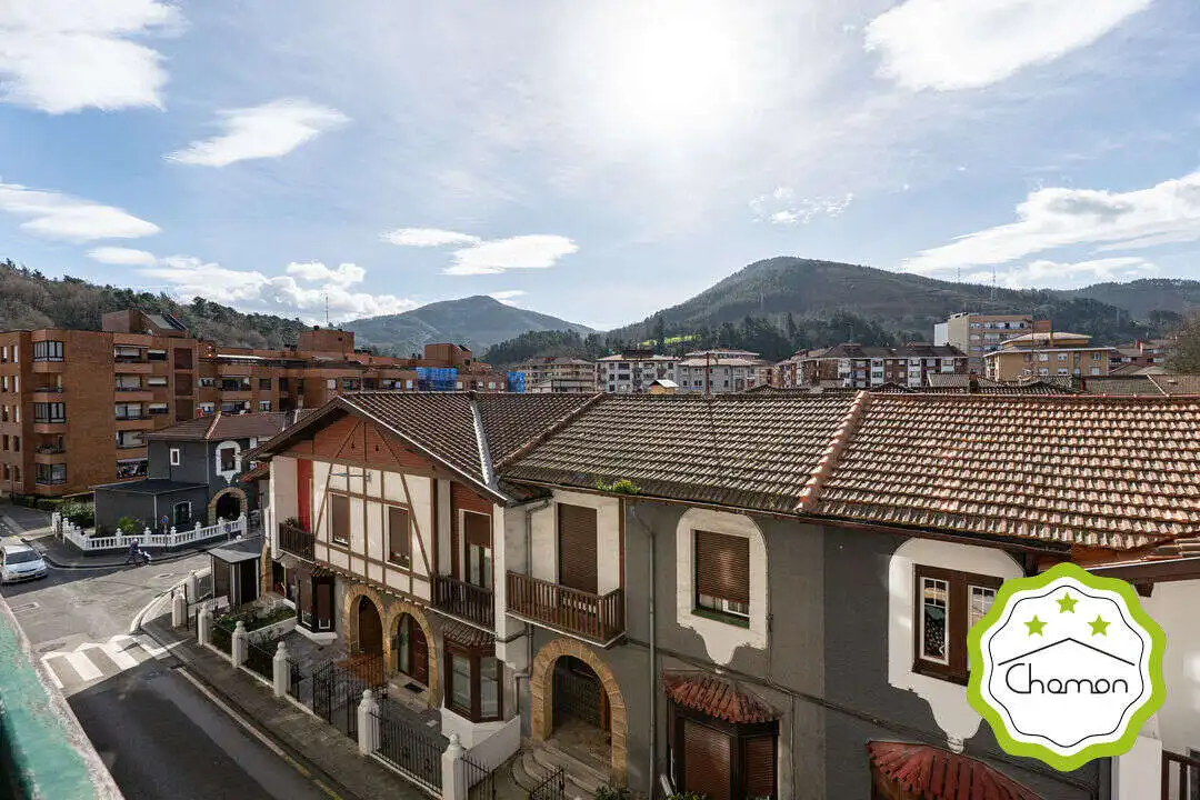 Exterior view of Flat for sale in Arrigorriaga  with Terrace