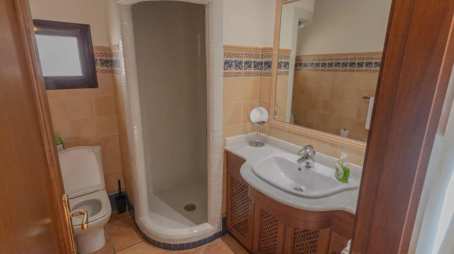 Bany de Casa o xalet en venda en Calvià amb Aire condicionat, Piscina i Piscina comunitària