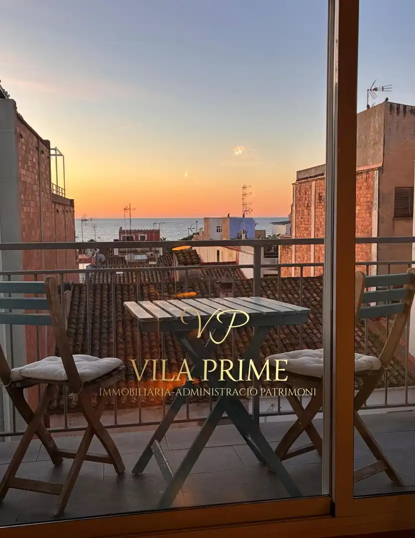 Wohnung zum Verkauf in Vilassar de Mar mit Klimaanlage, Parkett und Terrasse