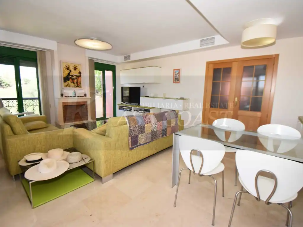 Sala de estar de Dúplex en venta en Fuengirola con Aire acondicionado, Jardín privado y Terraza