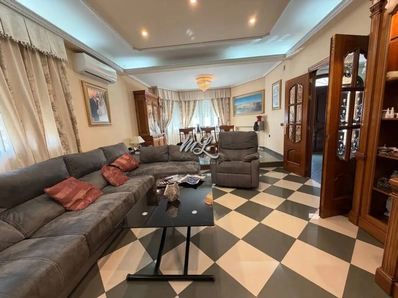 Sala d'estar de Casa o xalet en venda en Nambroca amb Aire condicionat, Calefacció i Terrassa