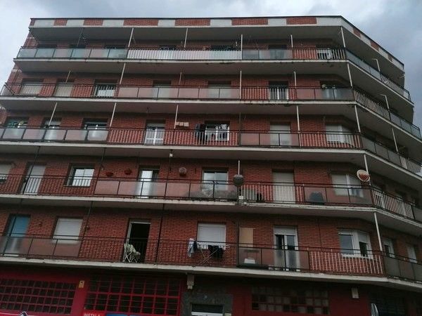 Vista exterior de Piso en venta en Ponferrada