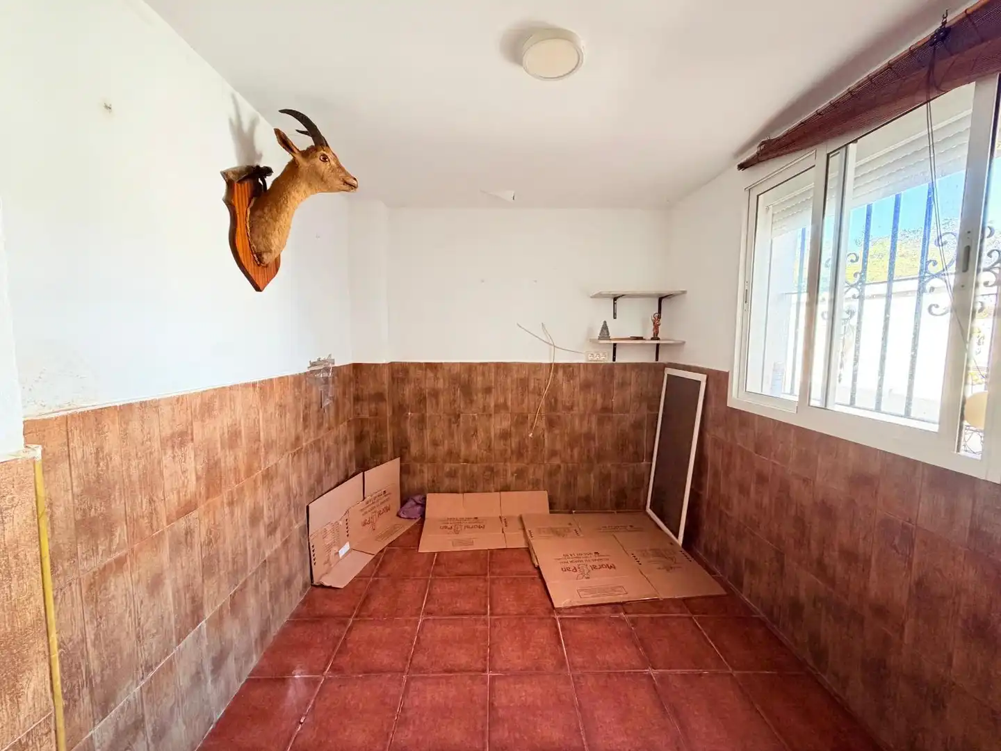Casa adosada en venda en Los Barrios amb Traster
