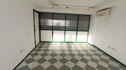 Foto 3 von Fabrikhallen zum Verkauf in Reyes Catolicos, Núcleo urbano, Chiclana de la Frontera