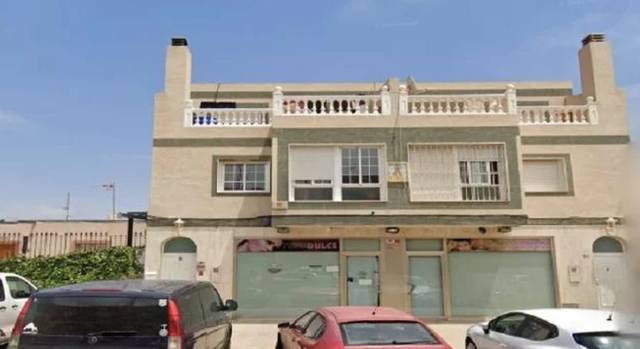 Casa adosada en Venta en El Alquián