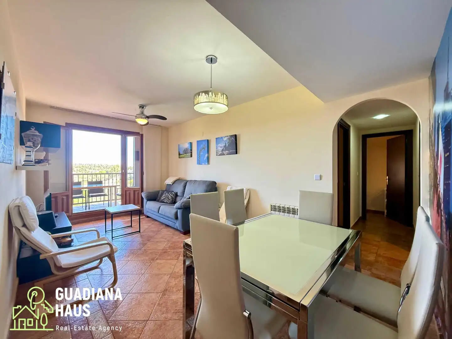 Sala d'estar de Apartament en venda en Ayamonte amb Jardí privat, Terrassa i Piscina comunitària