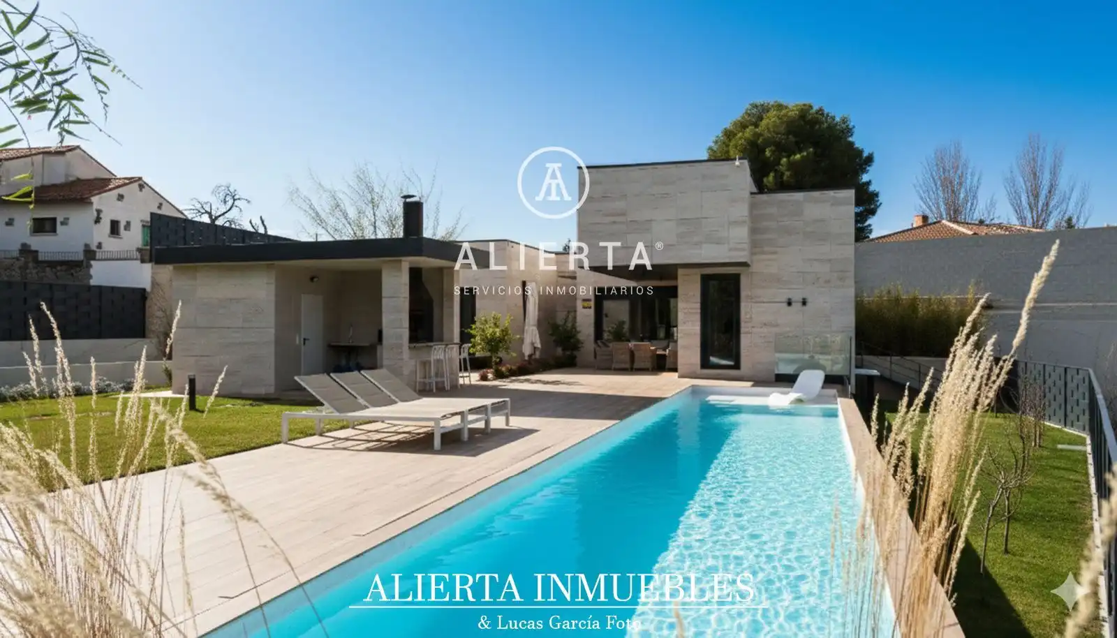 Vista exterior de Casa o chalet en venta en Zaragoza con Aire acondicionado, Calefacción y Trastero