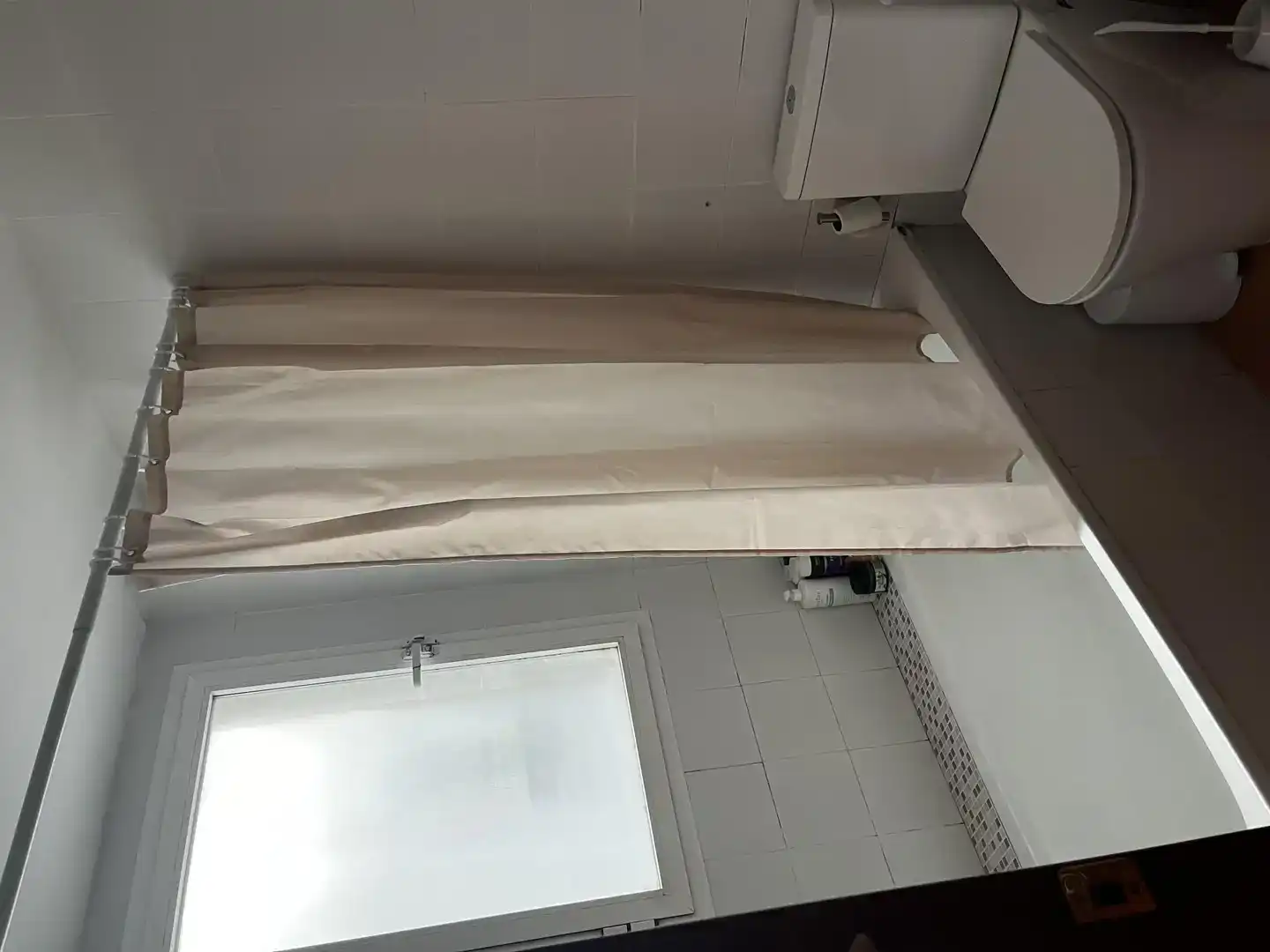 Baño de Piso para compartir en Valencia con Aire acondicionado, Parquet y Amueblado