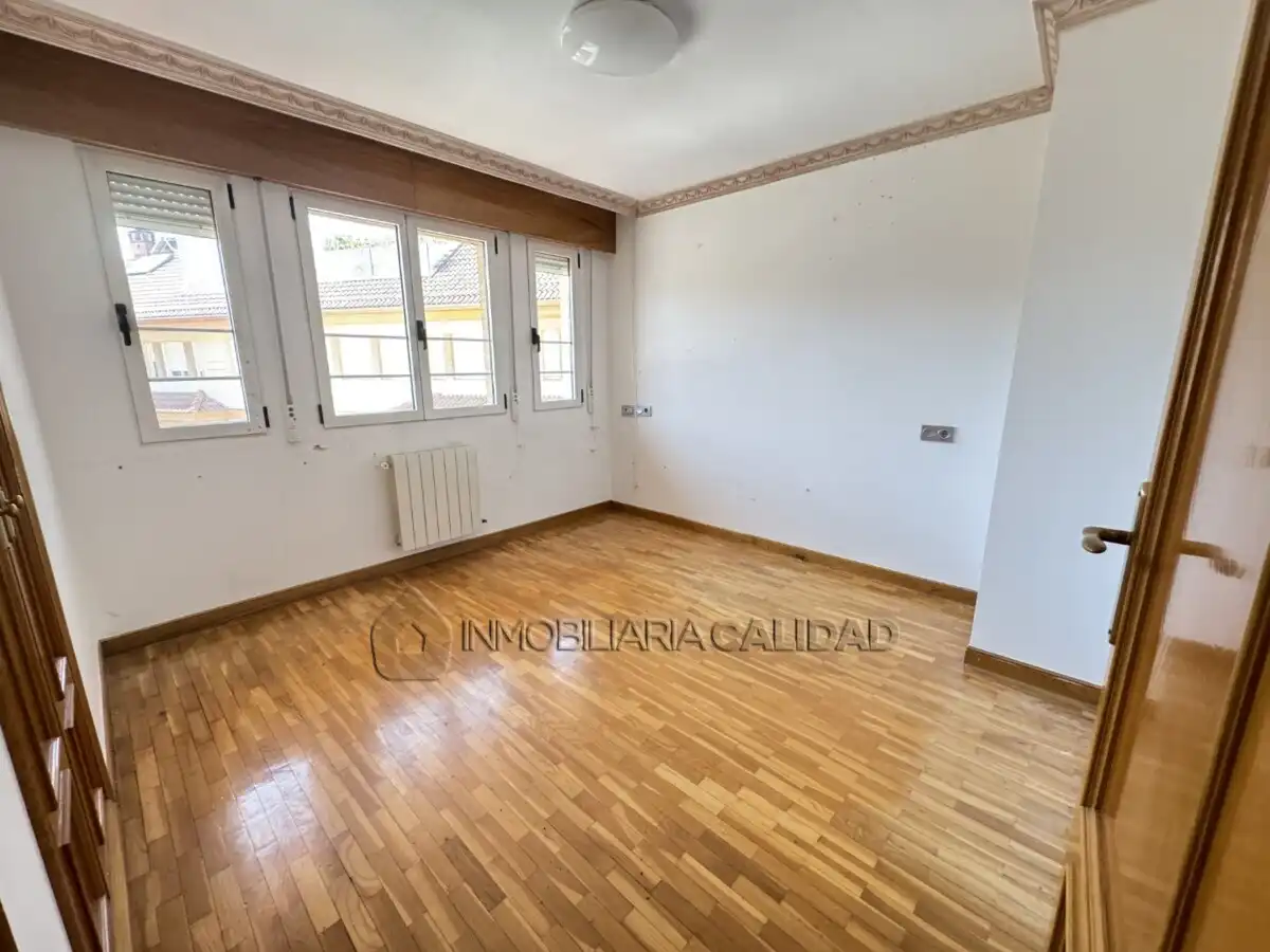 Bedroom of Houses for sale in Burgos  with Heating