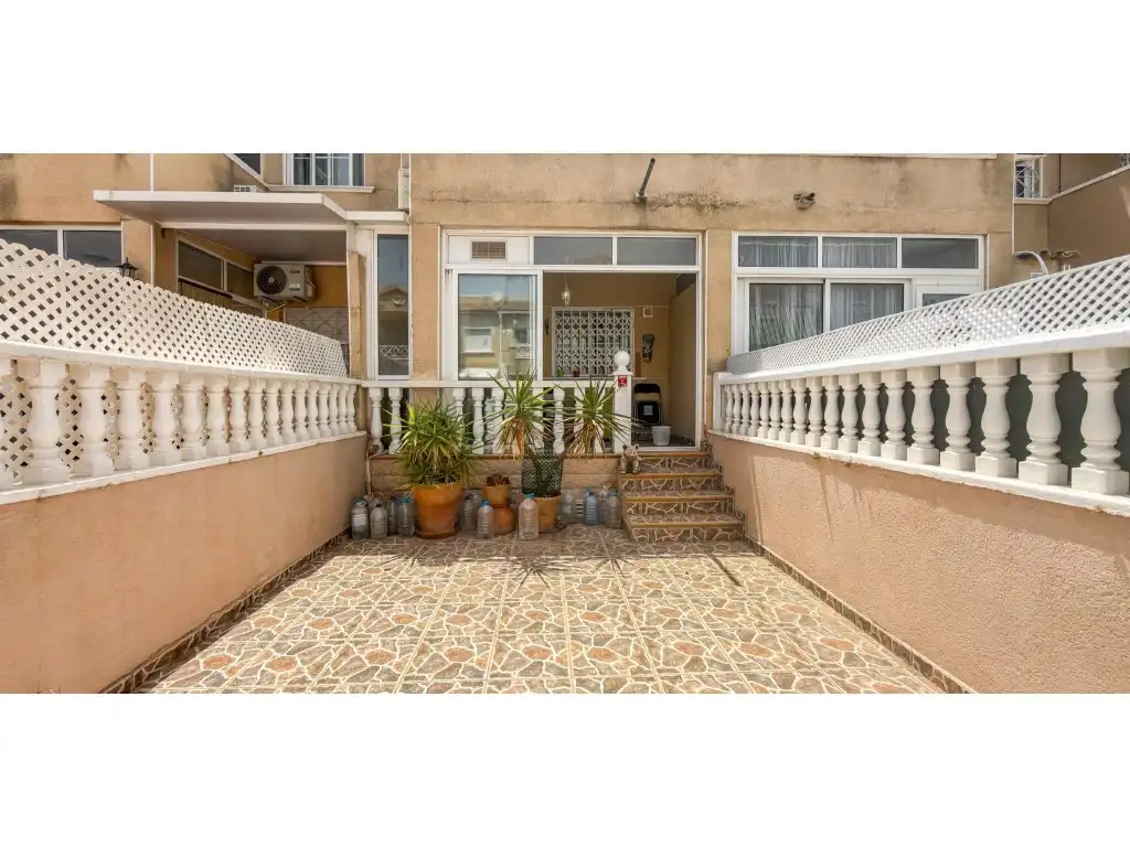 Maison avec balcon à vendre à Calle Pablo Mercader Torregrosa, imagen 2