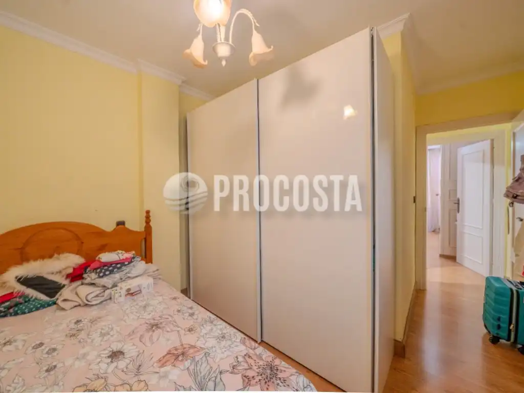 Flat for sale in Calle Buenos Aires, Almuñecar Centro