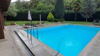 Piscina de Casa o xalet en venda en Ponferrada amb Aire condicionat, Calefacció i Terrassa