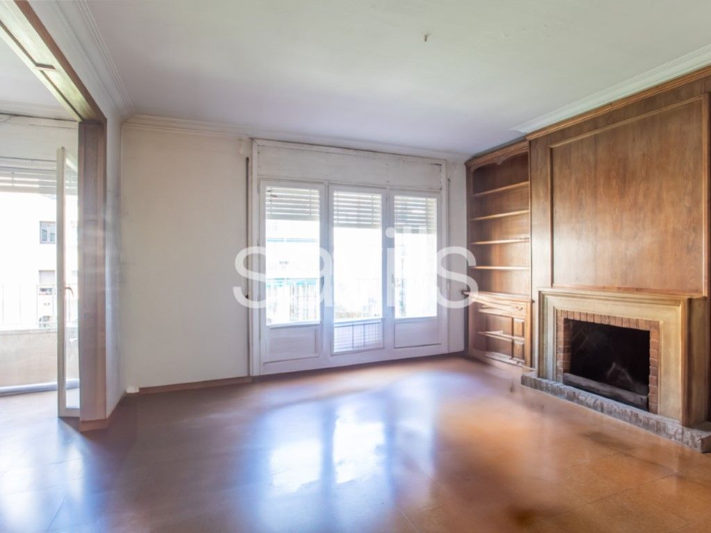 Sala d'estar de Apartament en venda en  Barcelona Capital amb Balcó